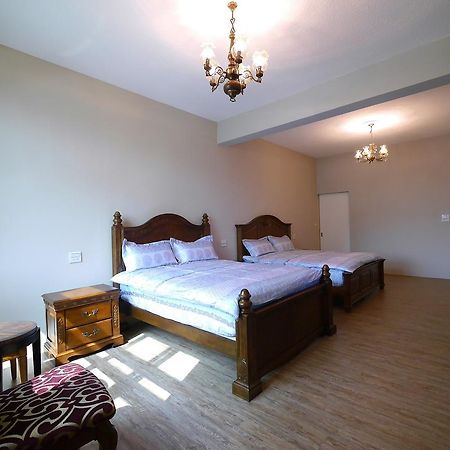 Chi Chi B&B Tainan Eksteriør bilde